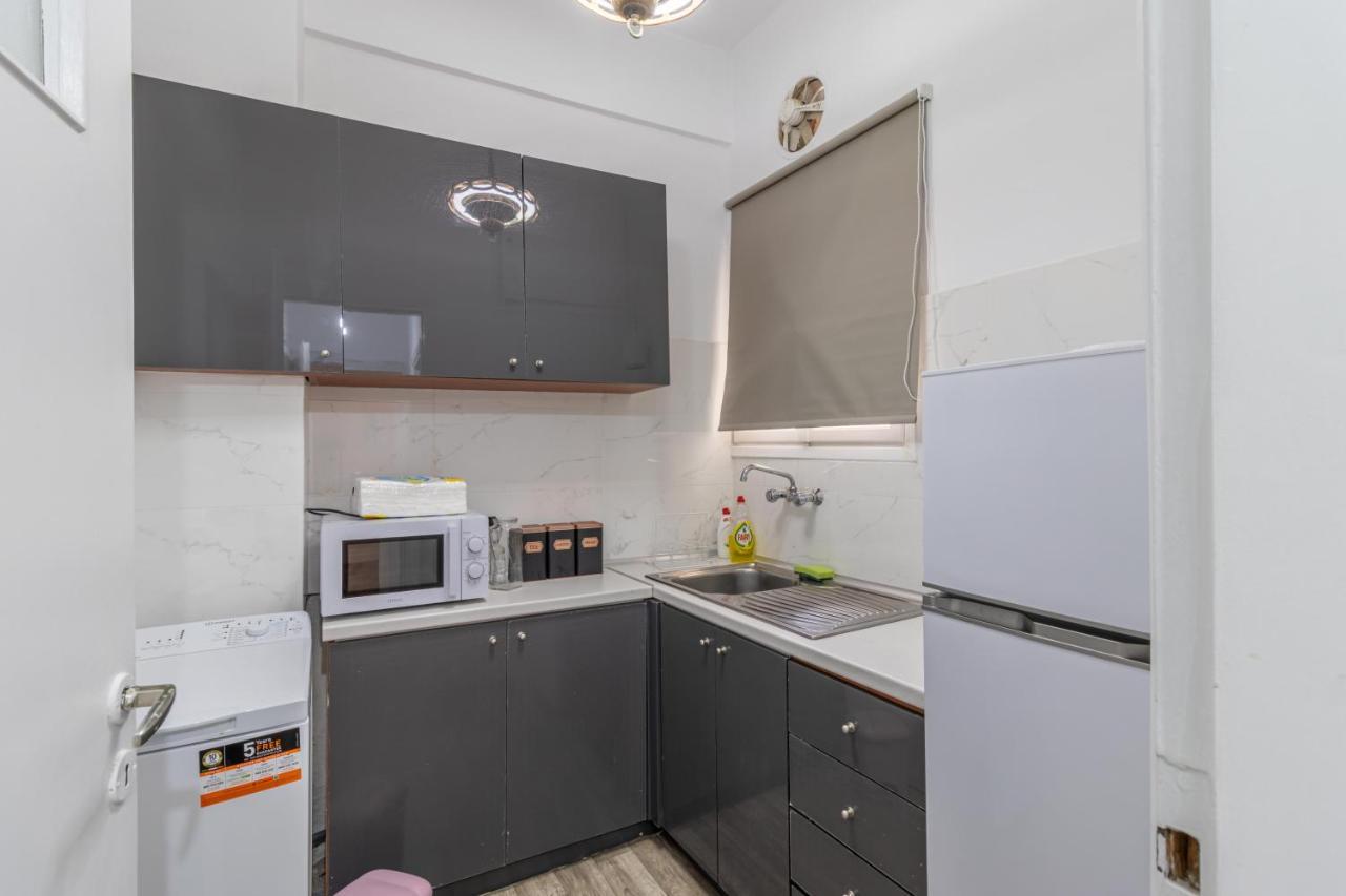 Studio Melange In Loutraki Dt Екстер'єр фото